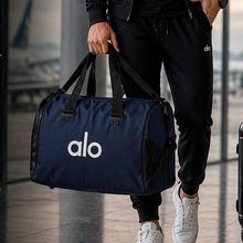 Carregar imagem no visualizador da galeria, 🔥 Bolsa Alo Travel Duffel – Impermeável, Espaçosa e Versátil 🔥