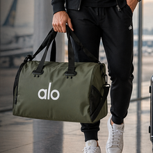 Carregar imagem no visualizador da galeria, 🔥 Bolsa Alo Travel Duffel – Impermeável, Espaçosa e Versátil 🔥